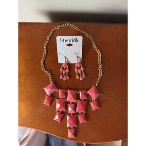 One Wink New Necklace Orange Bib Faceted Rectangle With Chandelier Earrings